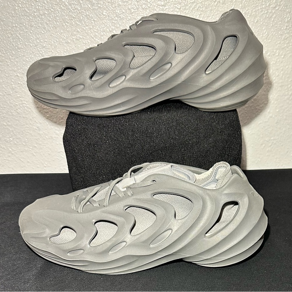 Adidas Originals AdiFOAM Q - Picture 2 of 8